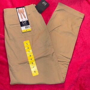 🏝️GAP Ladies Slim Ankle Pants Size 6